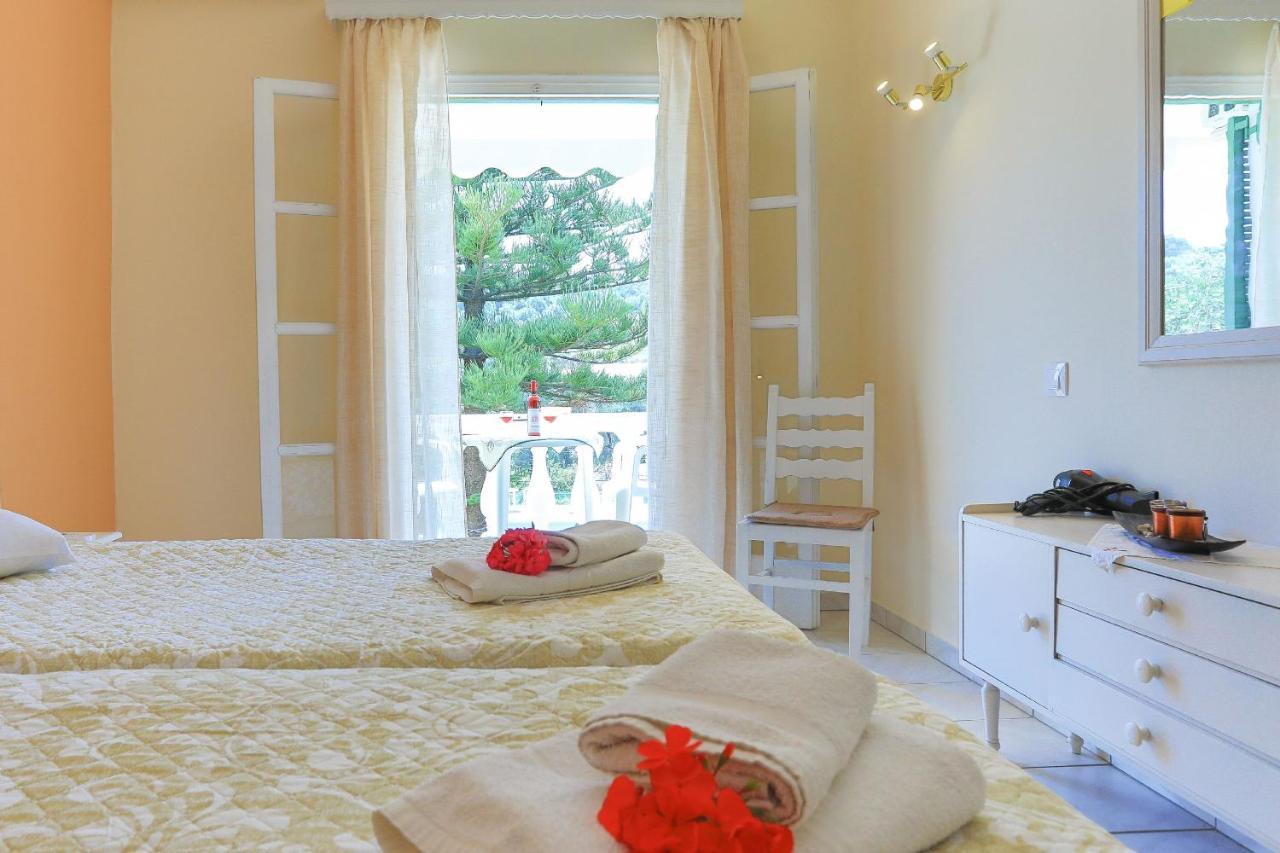 Fran Apartments Agios Spyridon  Bagian luar foto