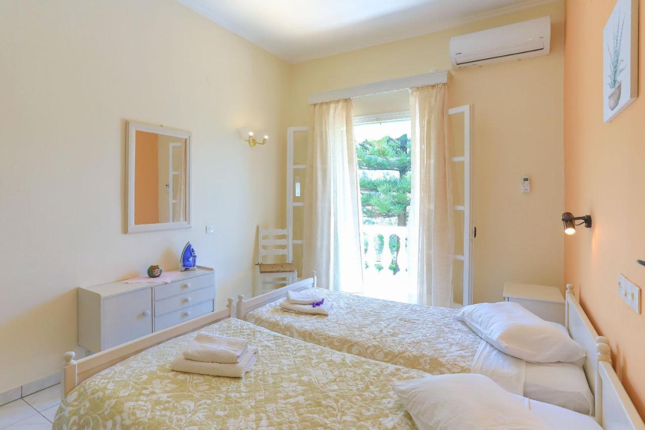Fran Apartments Agios Spyridon  Bagian luar foto